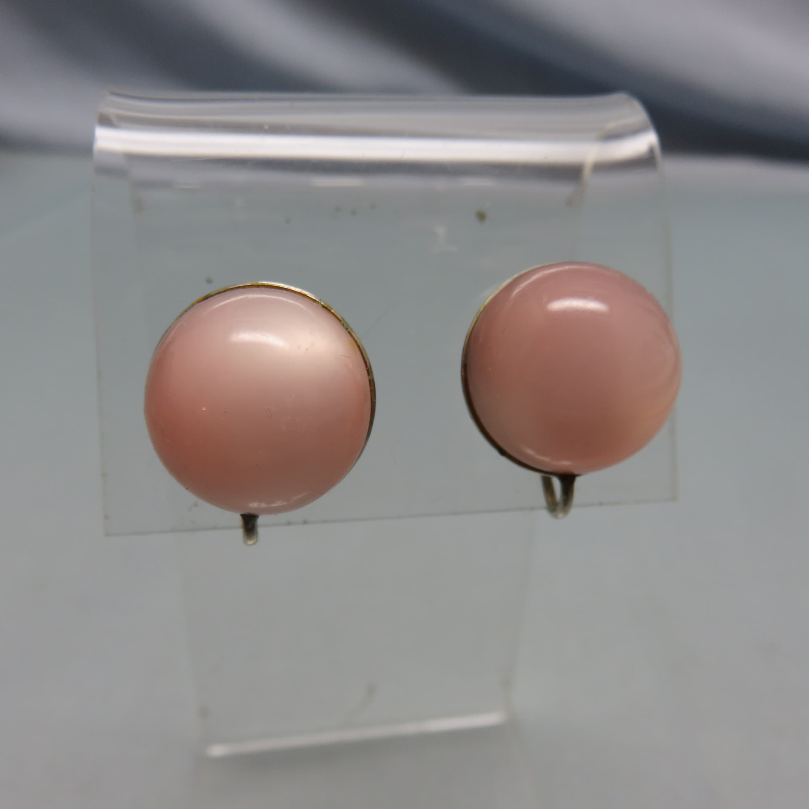 Baby Pink Lucite Moonglow Hinged Screw Back Earrings, 1960 Plastic Earrings