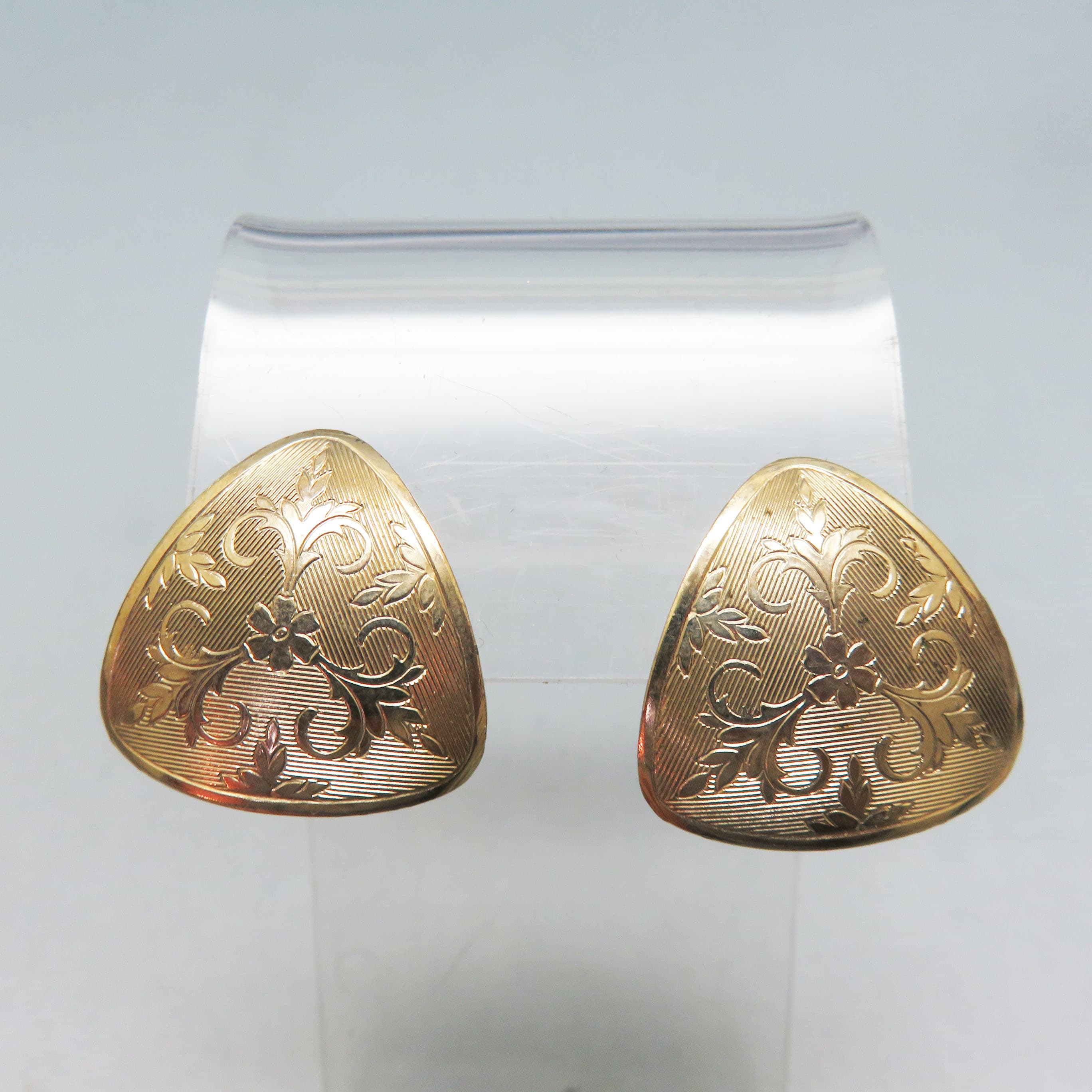 1970s Embossed Goldtone Metal Triangular Clip On Earrings