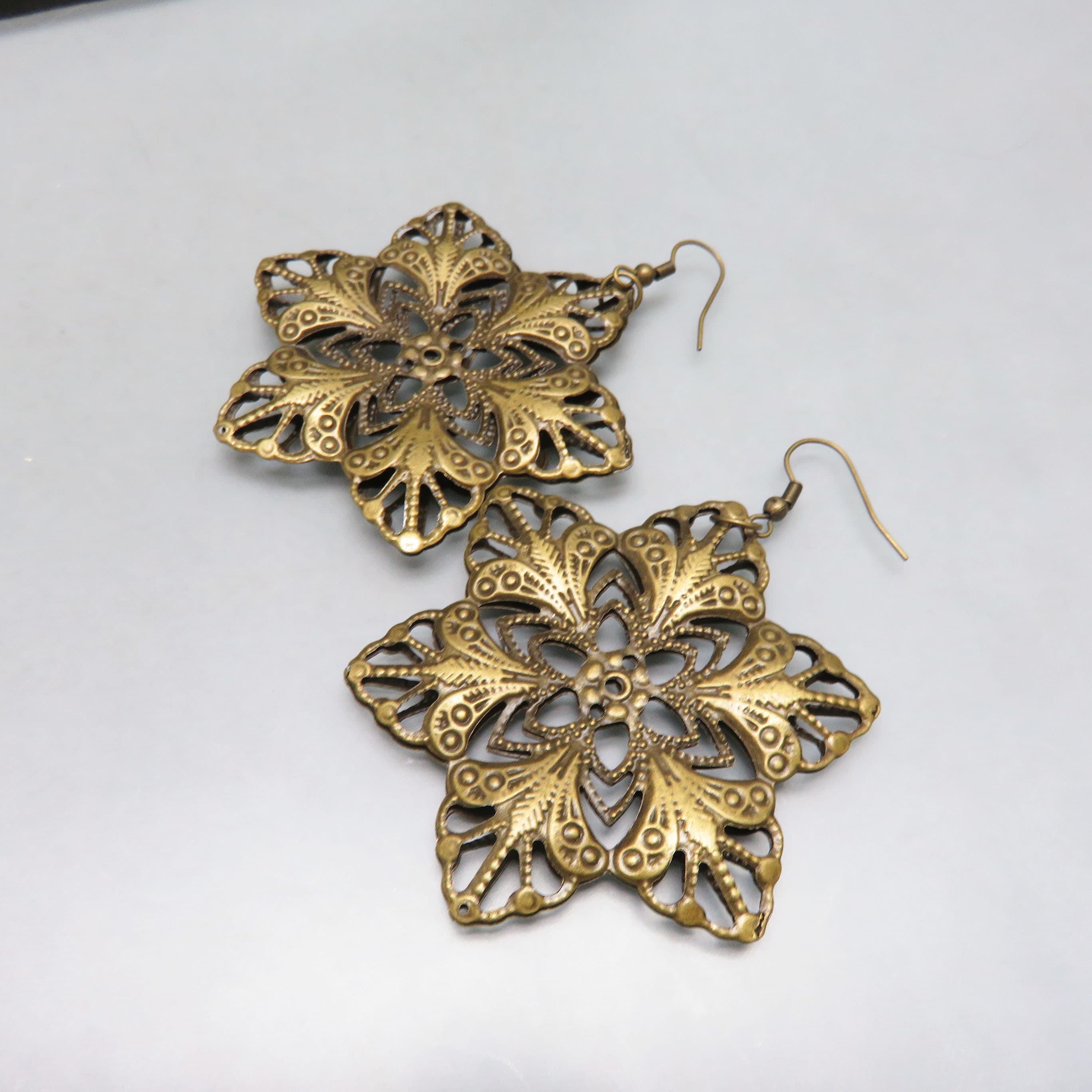 Bold Antique Gold Filigree Floral Pierced Earrings, Vintage 1990 Pierced Earrings