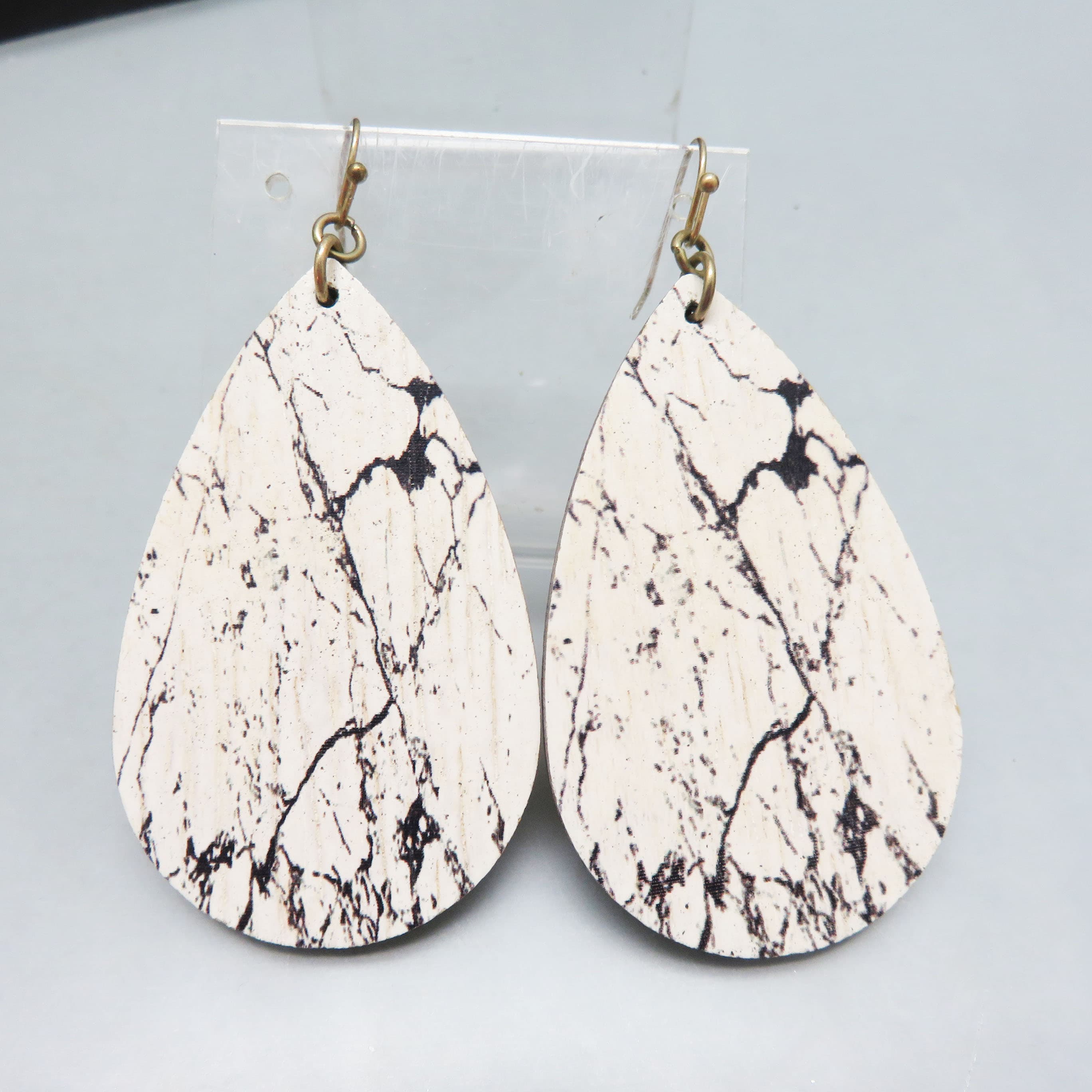 Black and White Marbled Lithographed Wood Teardrop Shaped Pierced Earrings