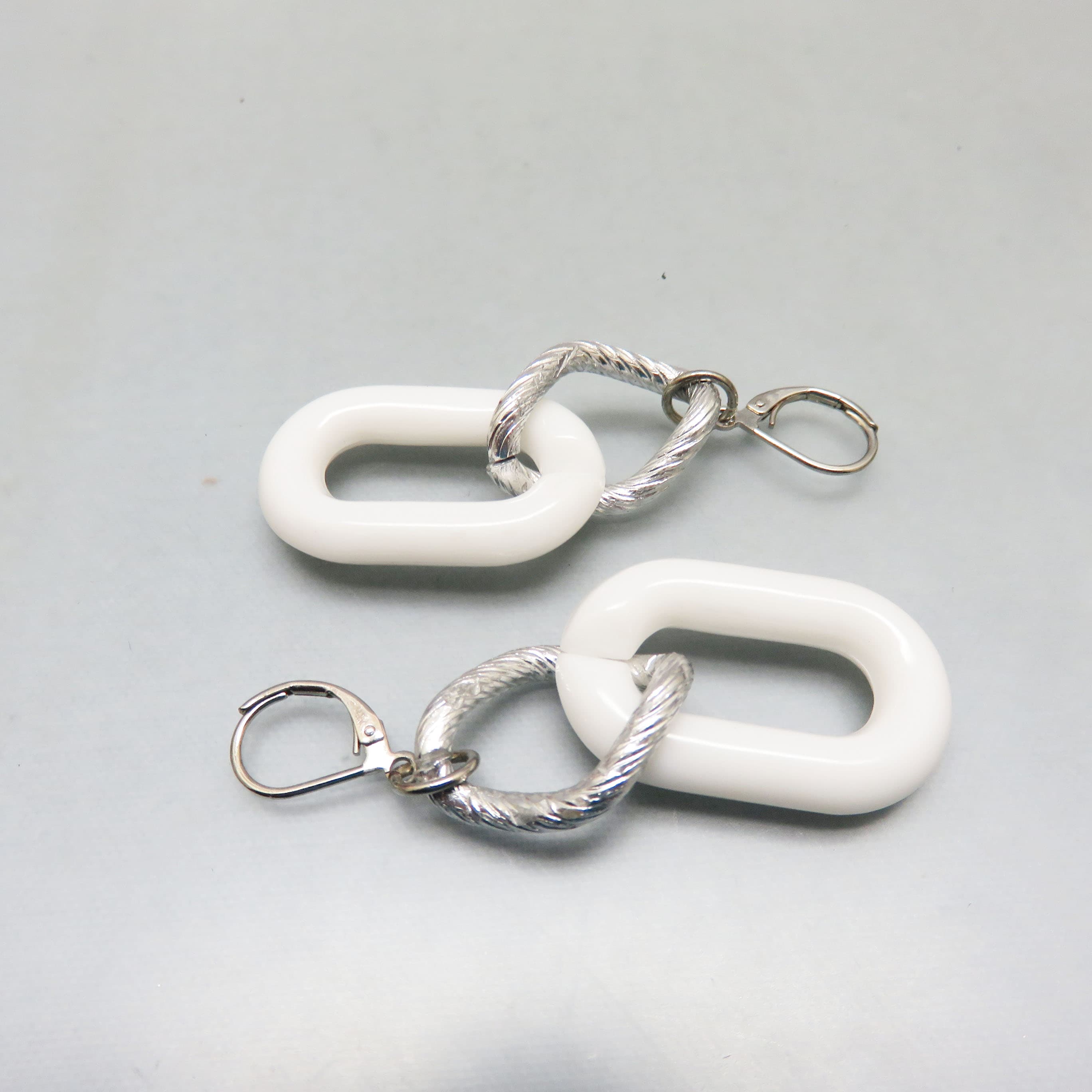 Summery White and Silver Link Leverback Pierced Earrings,  