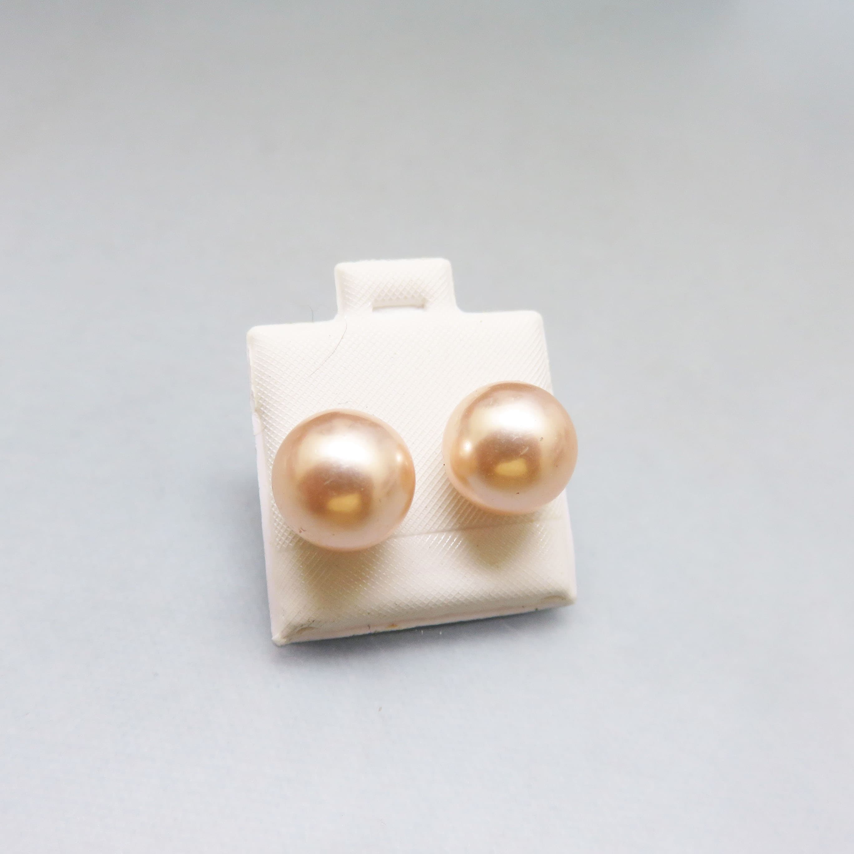 3/8 Inch Faux Pearl Pierced Earrings, Pale Peach
