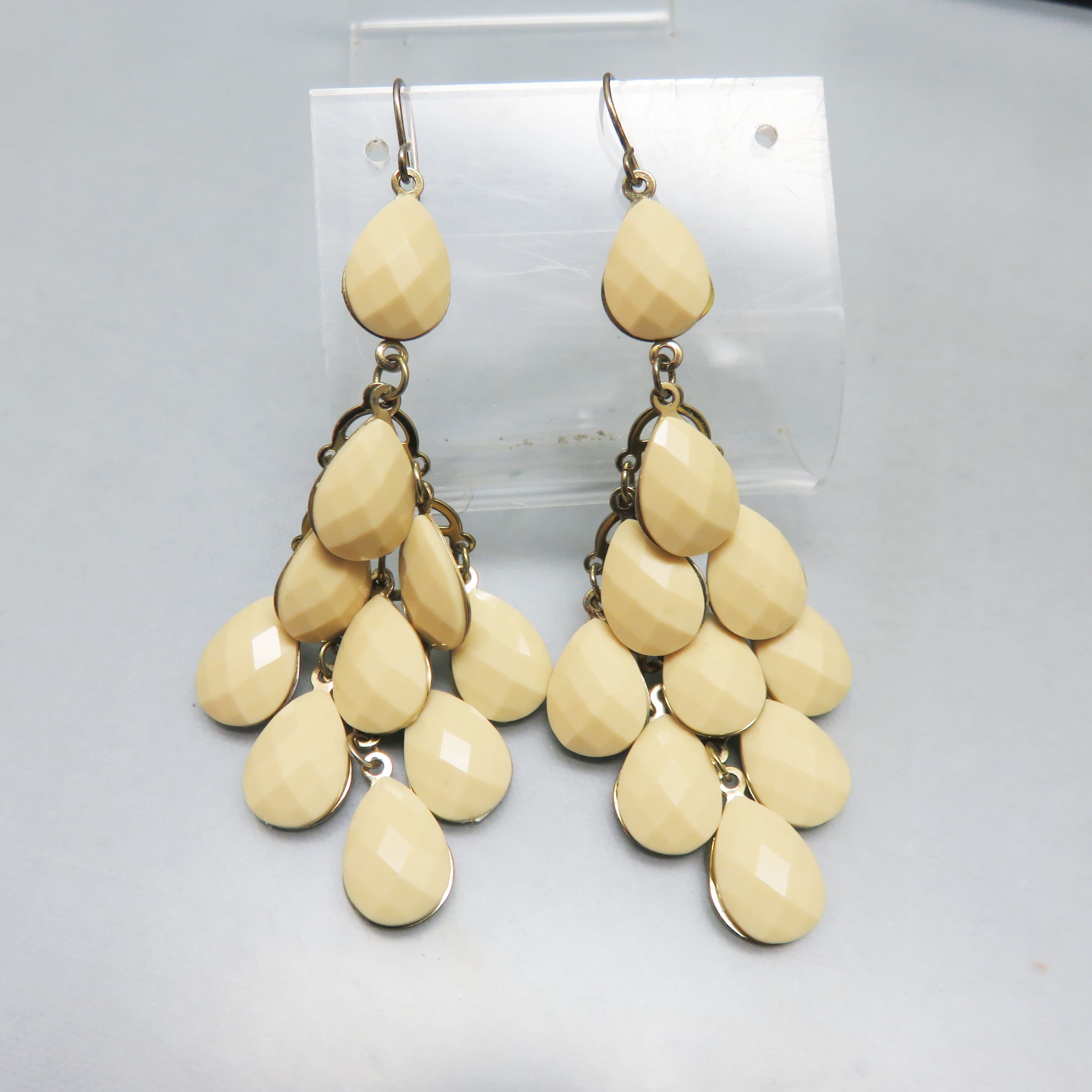 Warm Beige Faceted Teardrop Chandelier Pierced Earrings