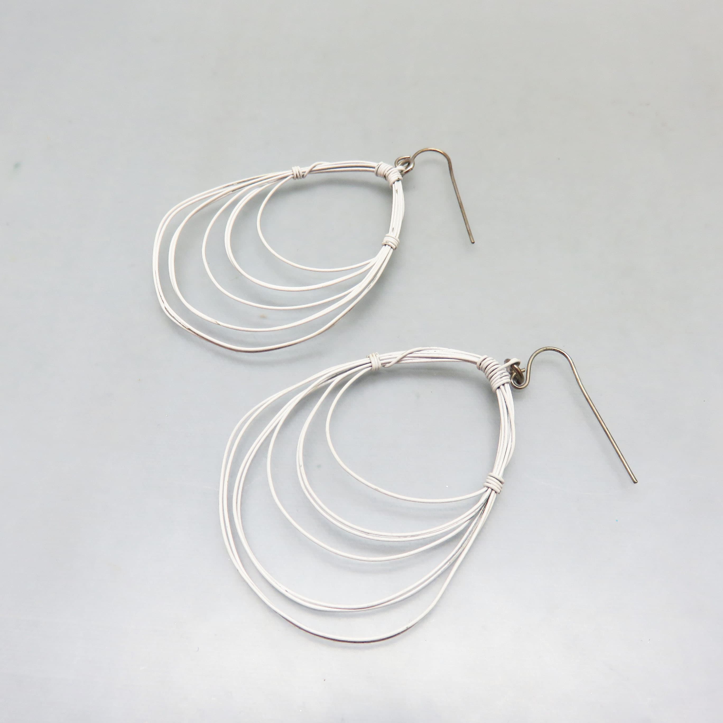 Vintage White Wire Loop Pierced Earrings