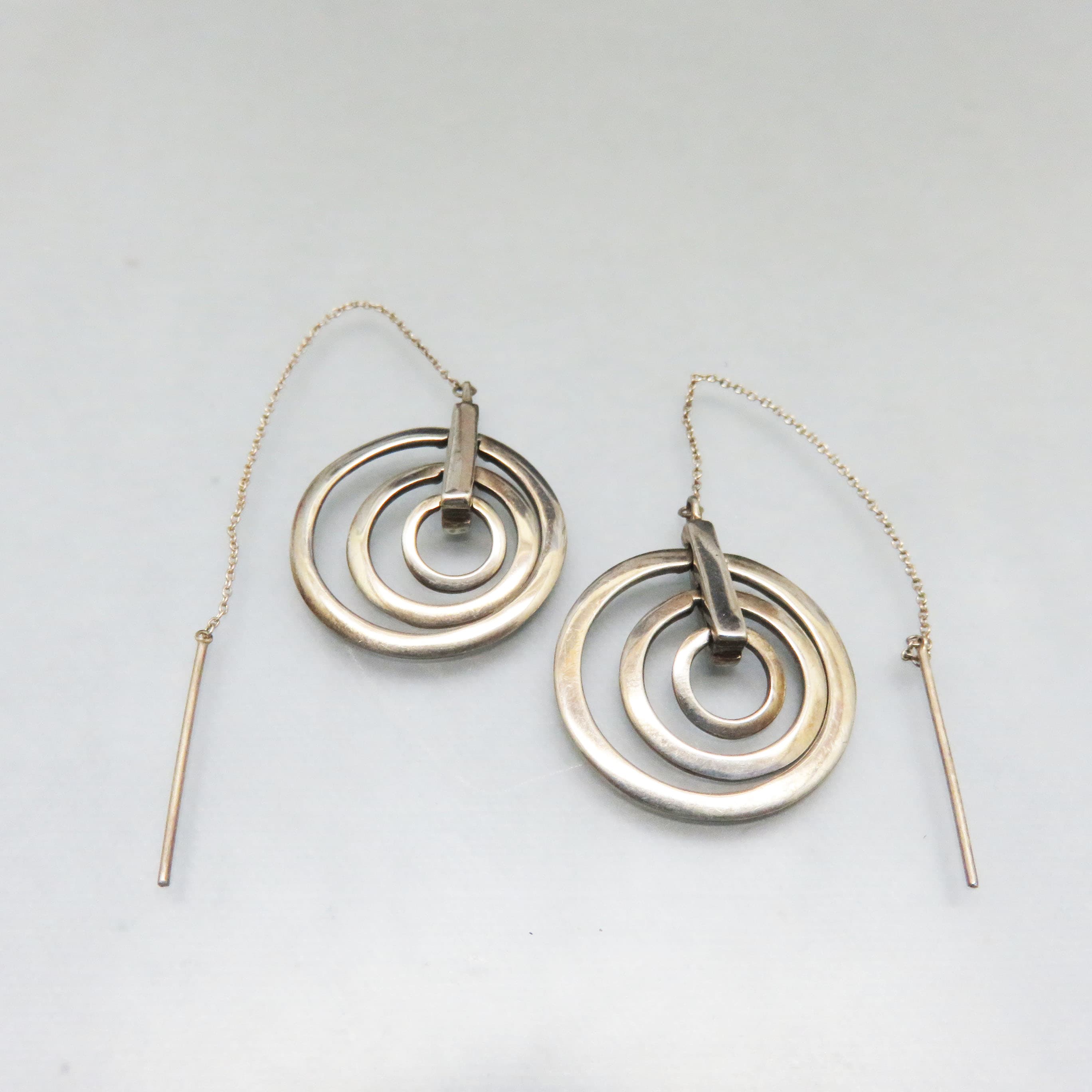 Sterling Silver Concentric Circle Threader Pierced Earrings 