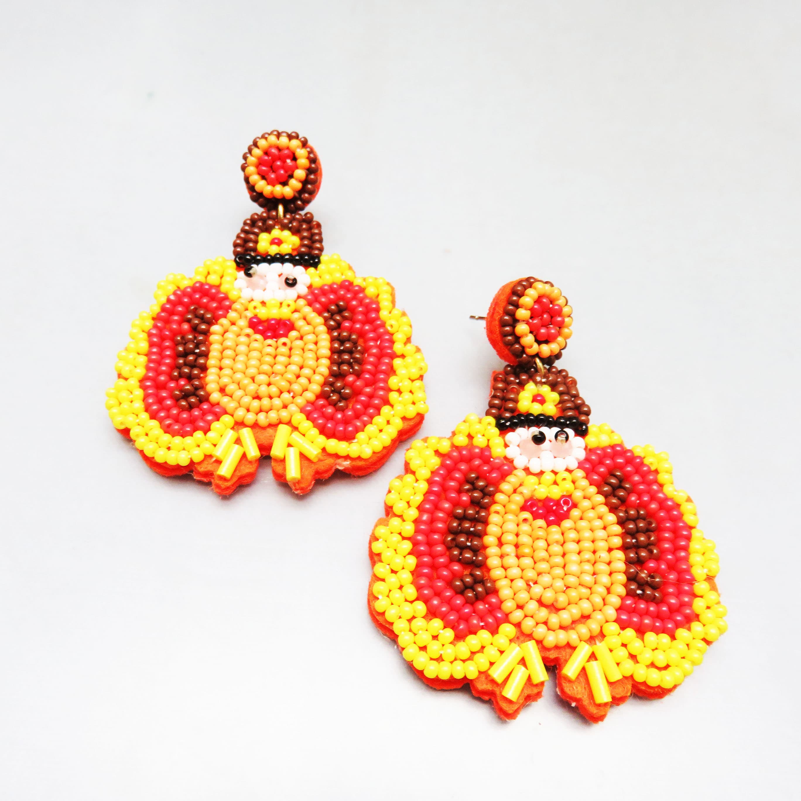 Vintage Hand Beaded on Felt, Thanksgiving Turkey Pierced Earrings, Post Style