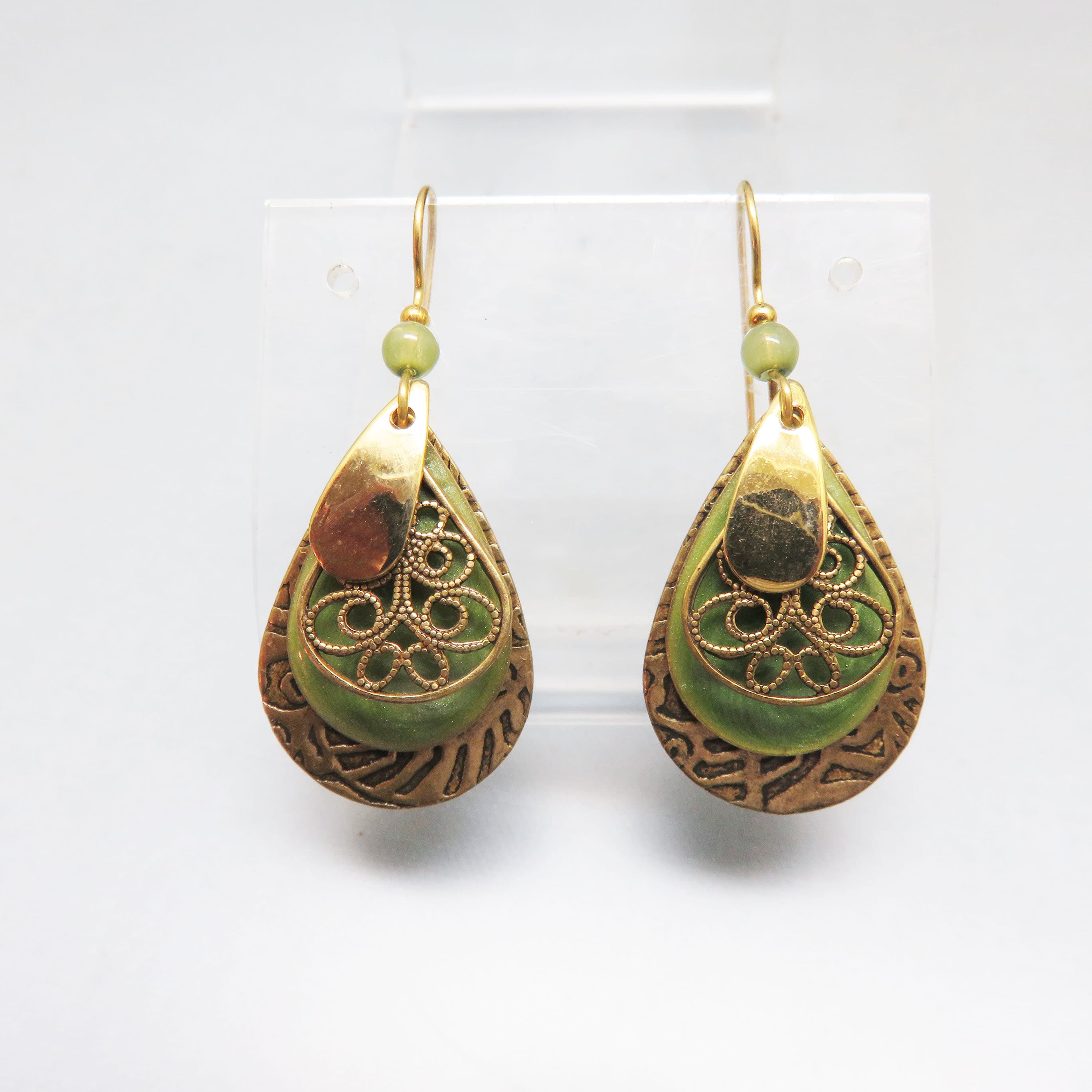 Verdant Filigree Teardrop Earrings – Gold-Tone Layered Drops with Sage Green Accents