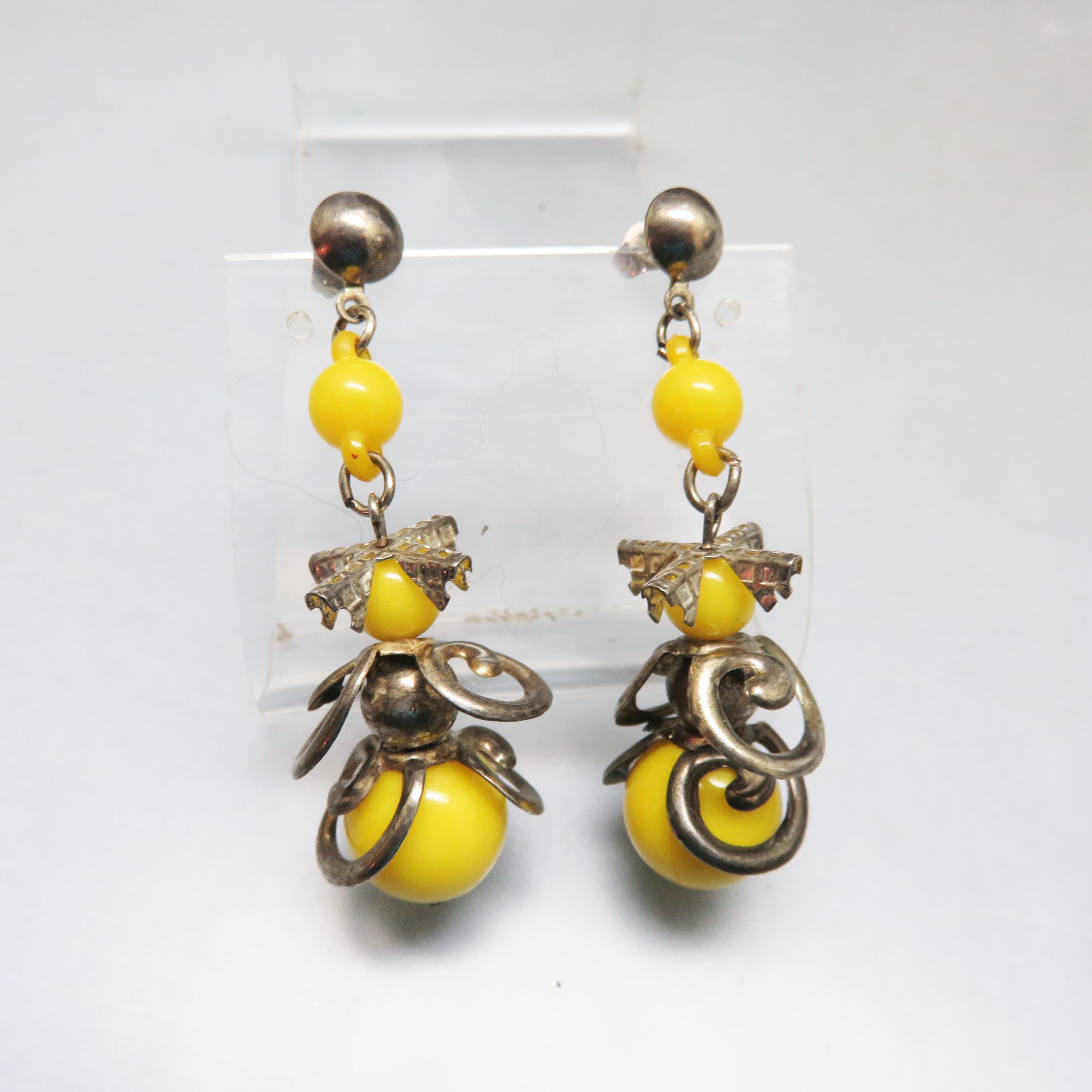 Vintage Sunny Yellow Beaded Dangle Earrings | Sculptural Silver Tone Scroll Earrings | Retro Statement Jewelry