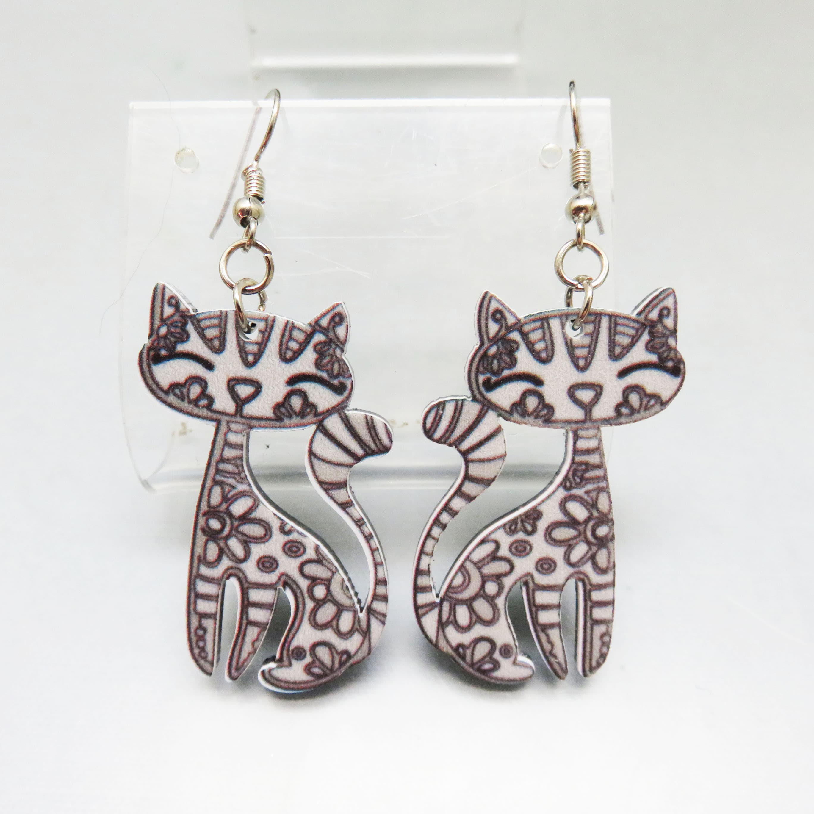 Vintage Gray Calico Cat Acrylic Dangle Earrings, Whimsical Floral Kitty Earrings, Laser Cut Cat Jewelry, Lightweight Statement Earrings