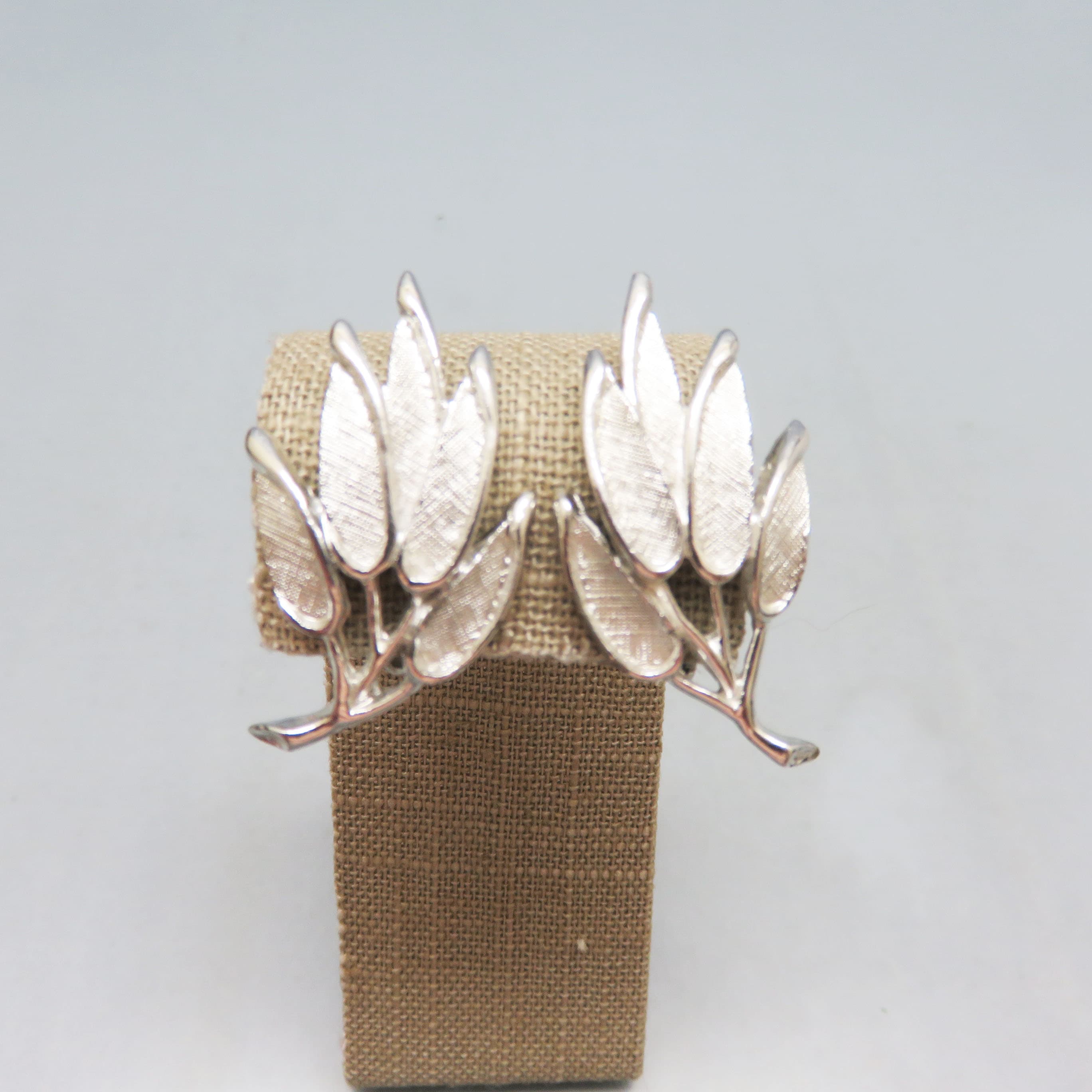 Judy Lee Silvertone Leaf Spray Clip-On Earrings