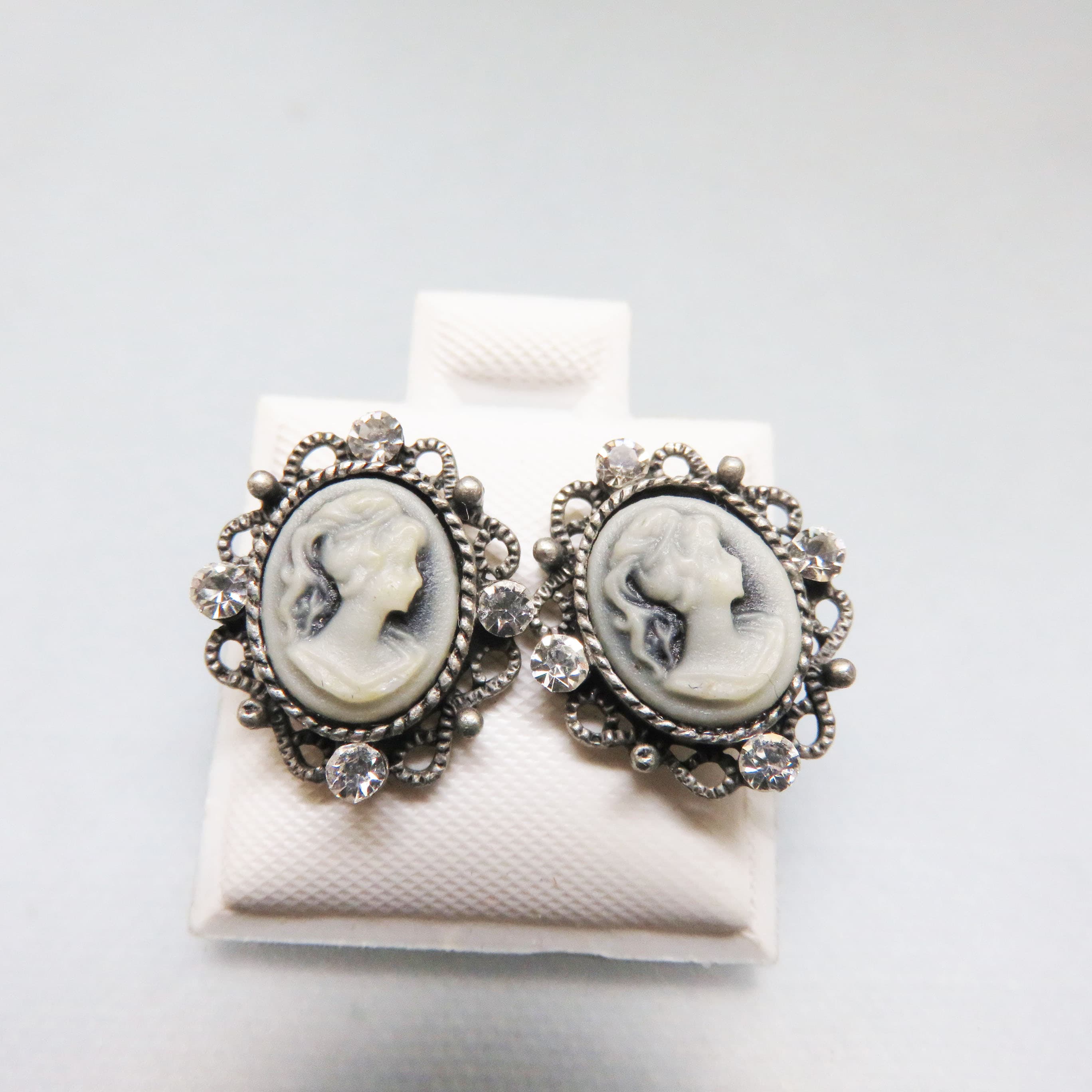 Victorian Revival Resin Cameo Rhinestone Stud Earrings