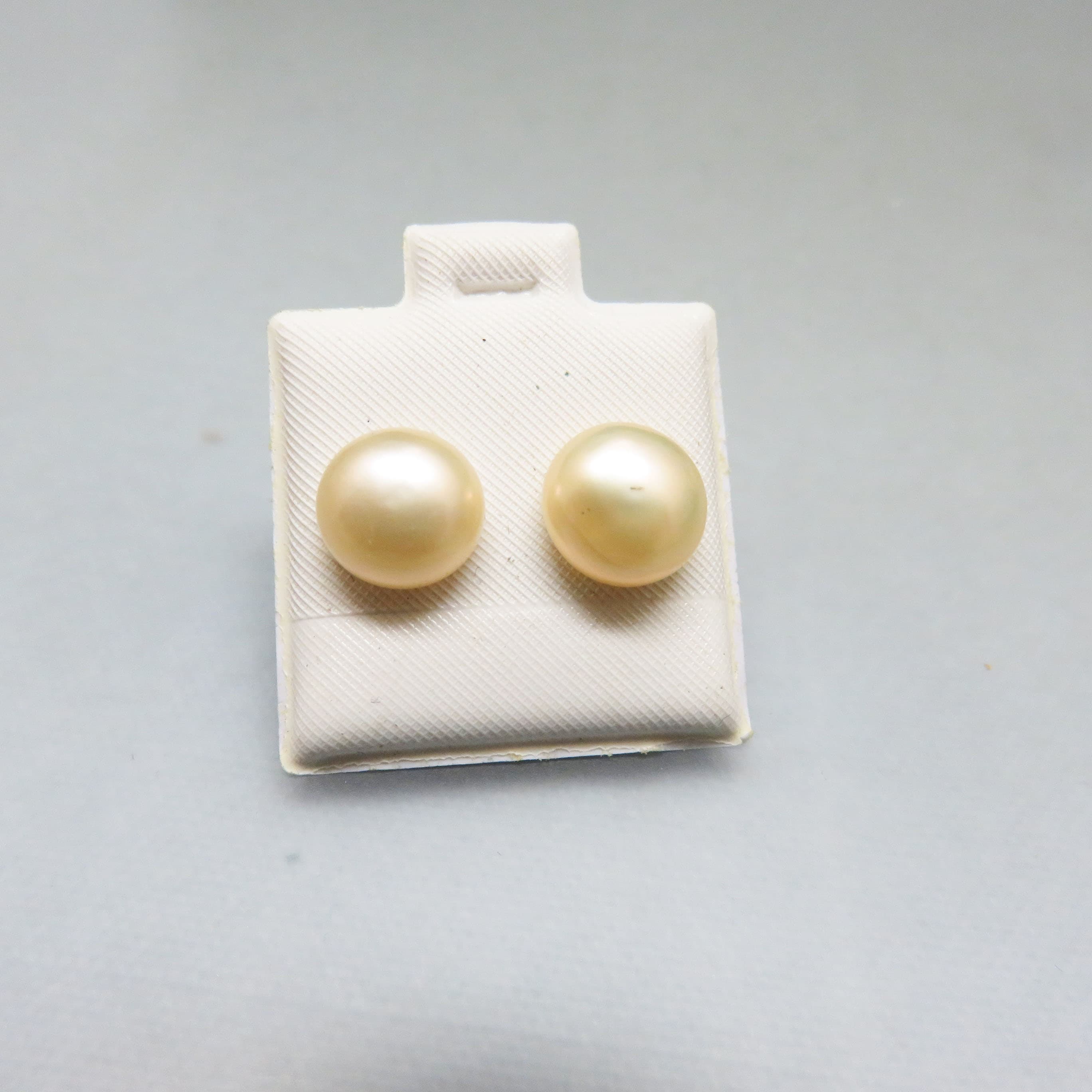 Peach Blush Genuine Pearl Stud Earrings – 10mm Button Pearls