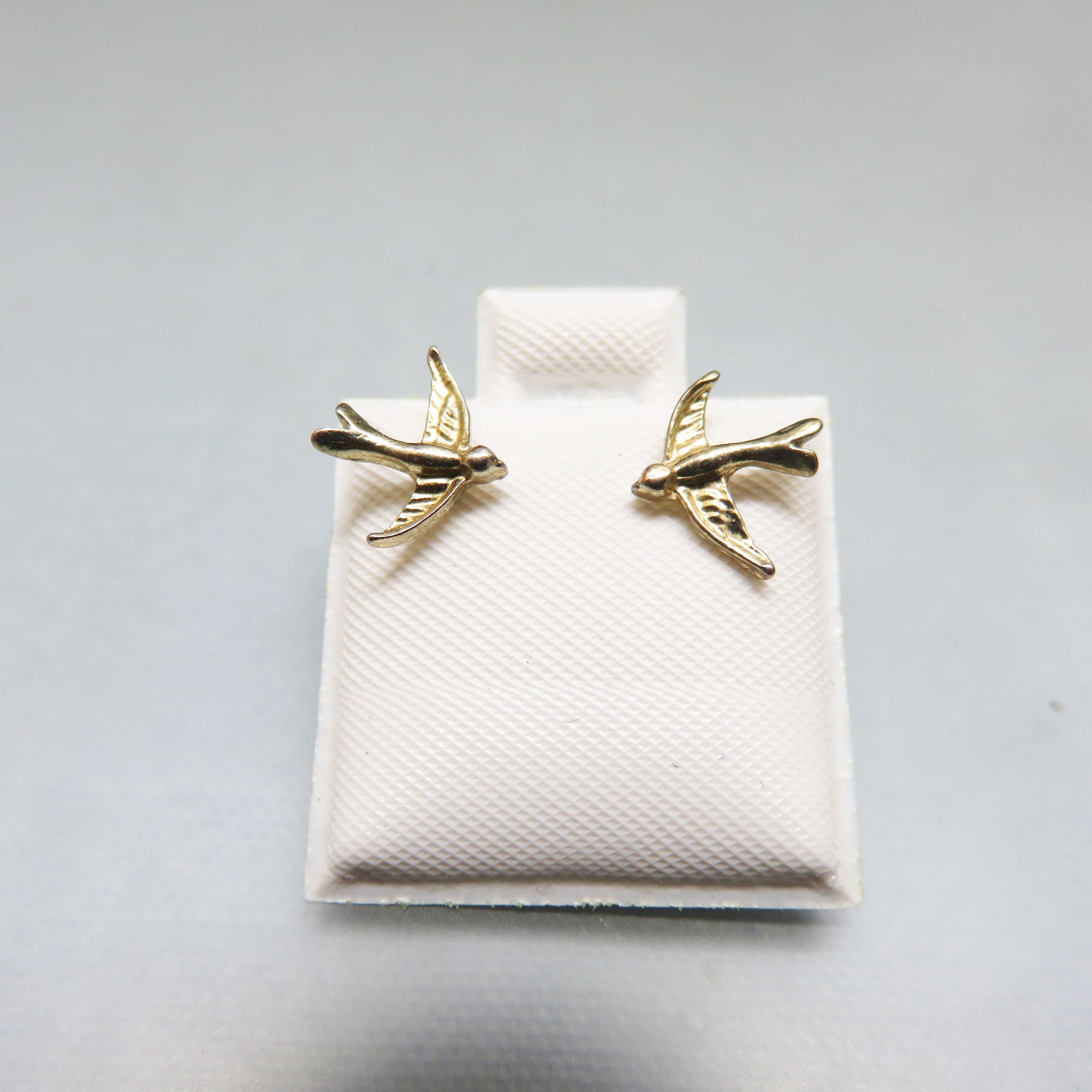 Tiny Goldtone Swallow Earrings – Mirrored Flying Bird Studs – Petite Vintage-Inspired Posts