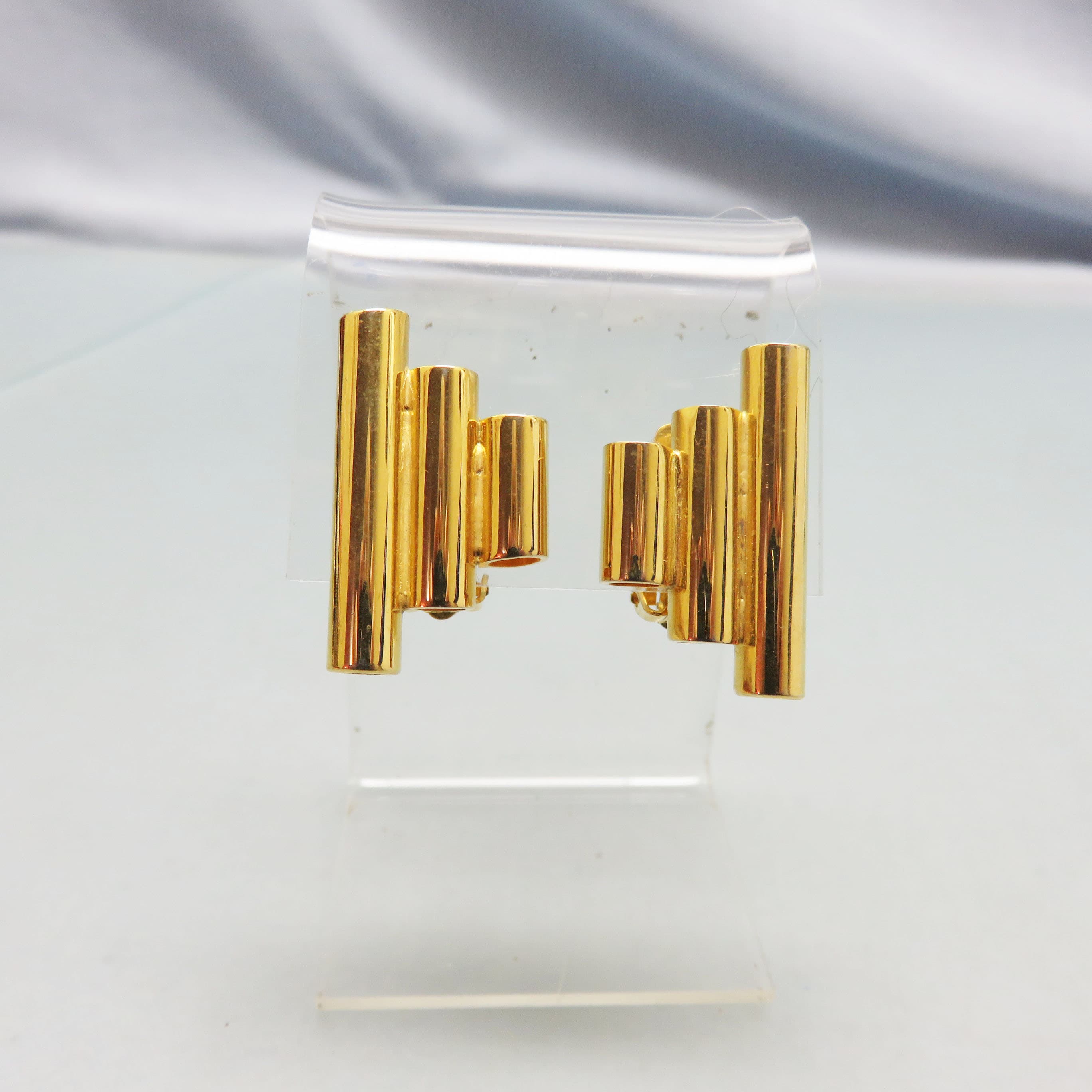 Vintage Goldtone Tubular Clip-On Earrings – Geometric Pipe Organ Modernist Statement