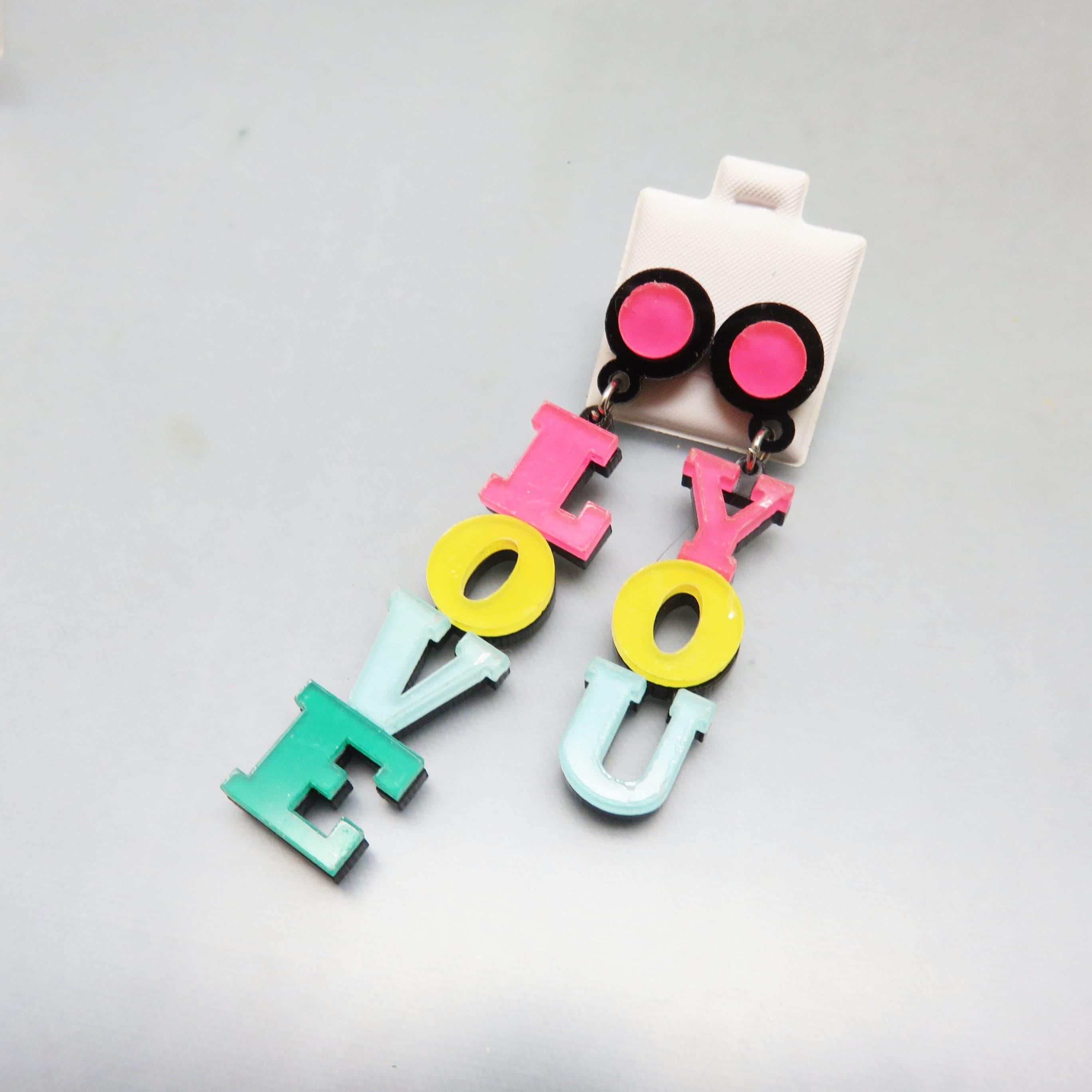 LOVE YOU Acrylic Dangle Earrings – Colorful Mismatched Letter Earrings – Pop Art Statement Posts