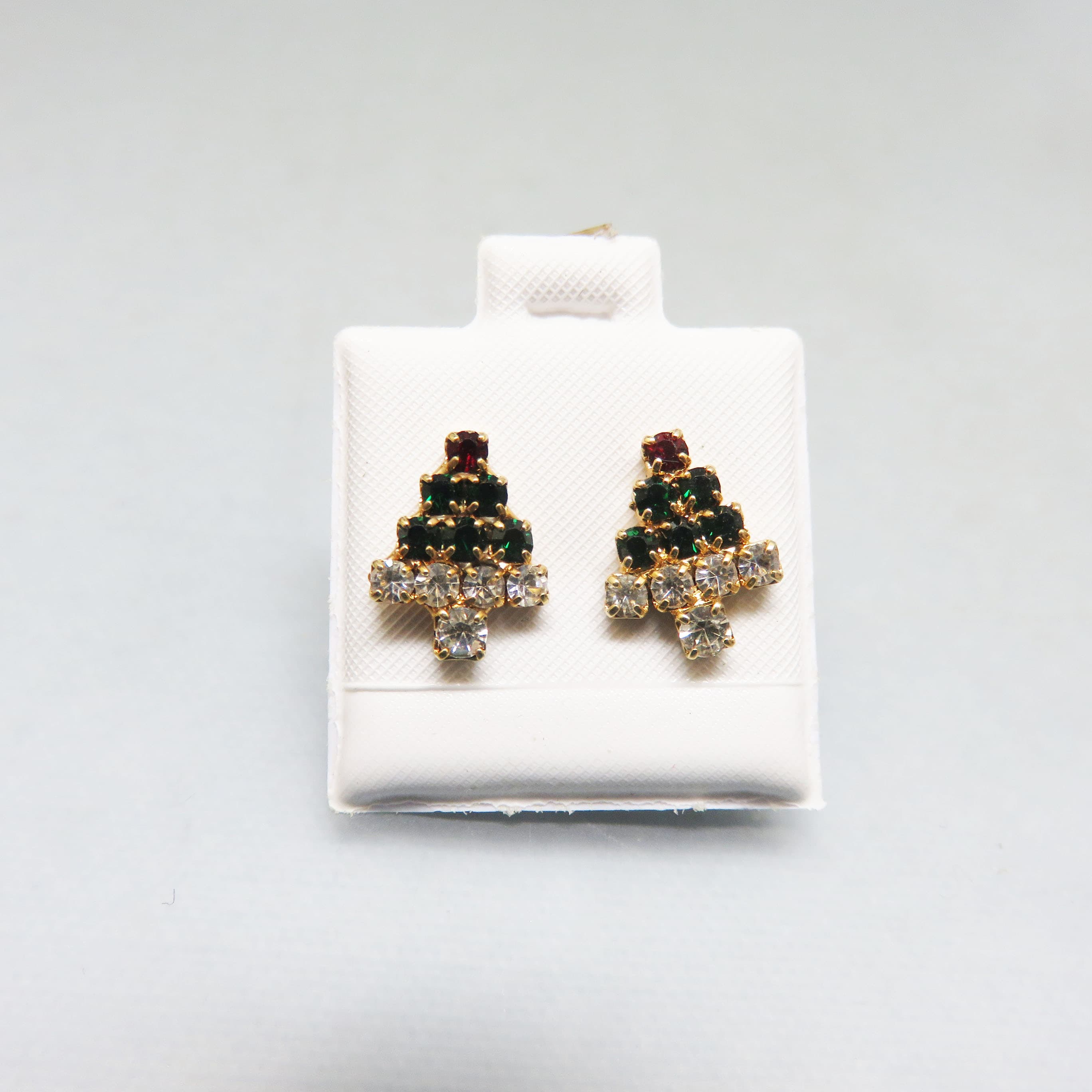 Tiny Vintage 1960s Rhinestone Christmas Tree Earrings – Petite Goldtone Holiday Posts
