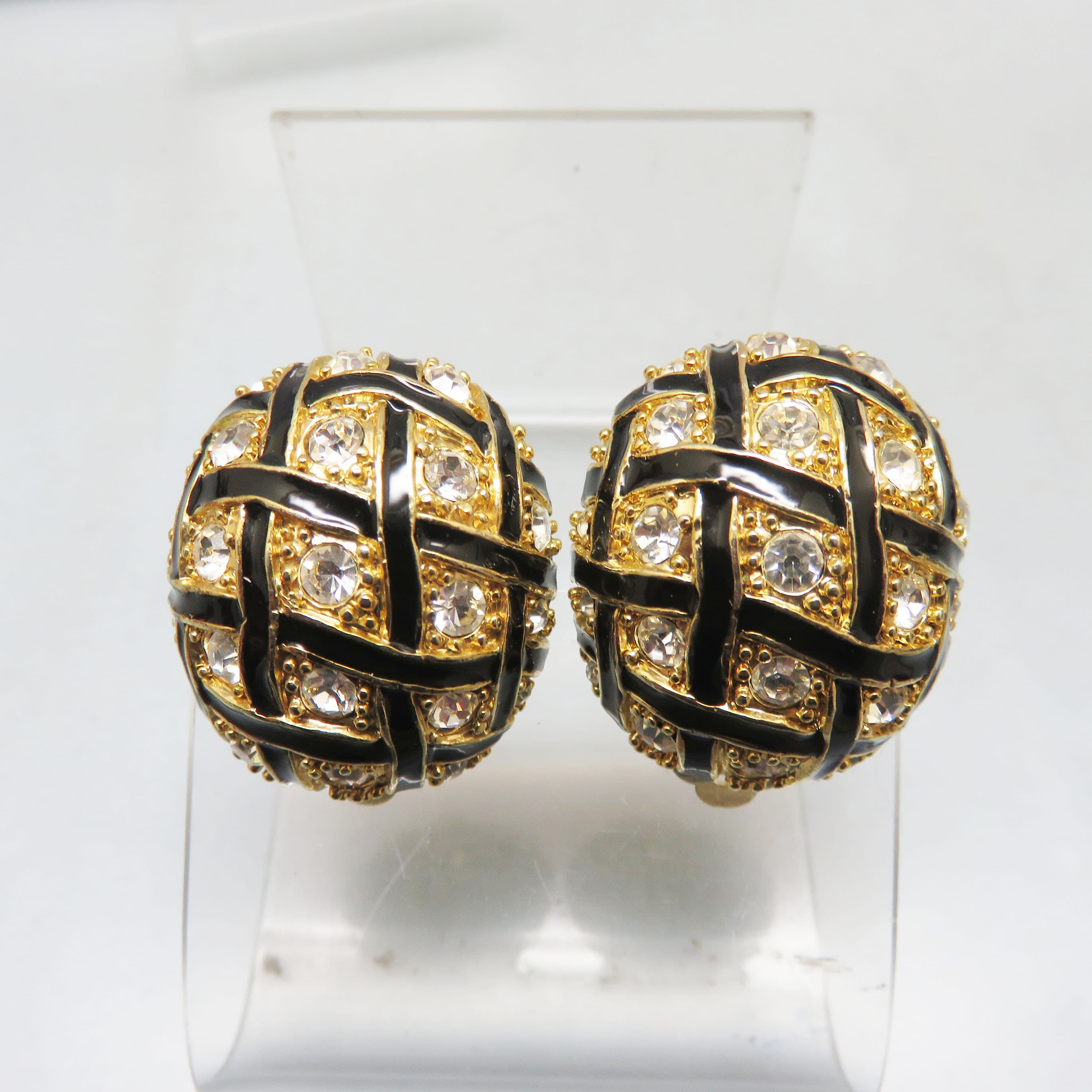 1980s Black Enamel Rhinestone Clip On Earrings – Goldtone Basket Weave Statement Clips