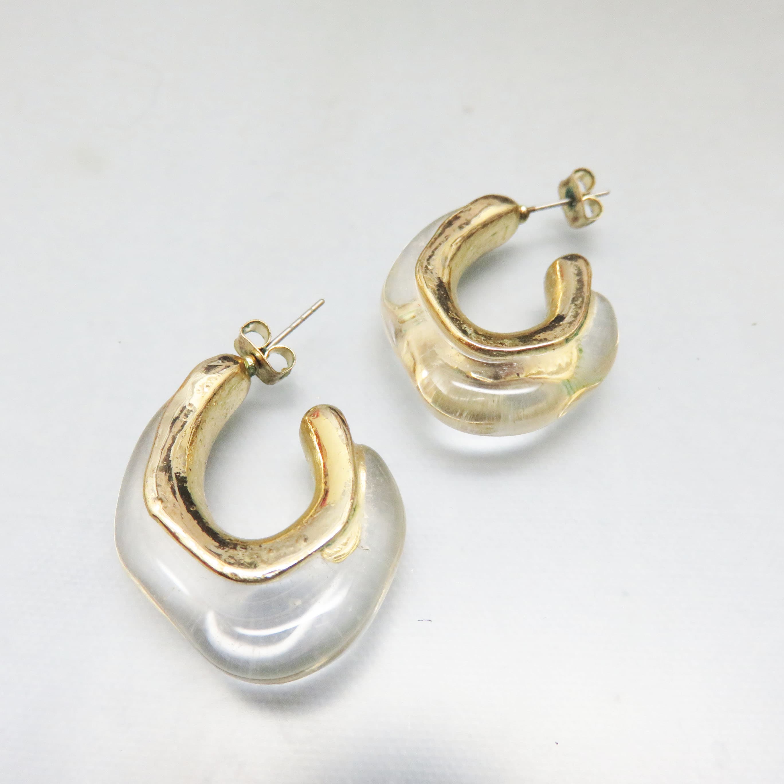 Vintage Clear Lucite Hoop Earrings – Goldtone Sculptural Post Hoops – Modernist Statement Earrings