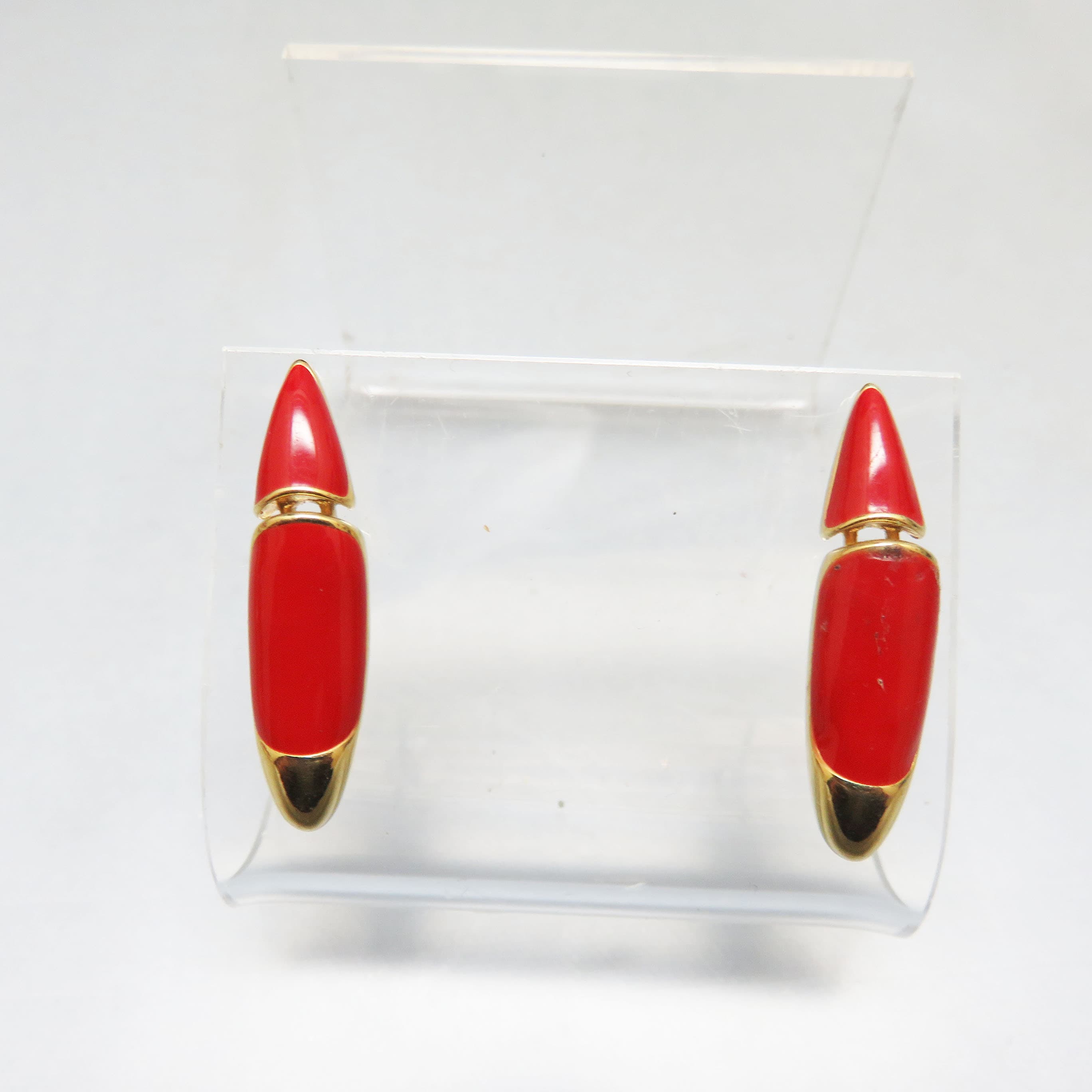 Vintage 1980s Avon Lipstick-Red Enamel Earrings – Articulated Goldtone Posts