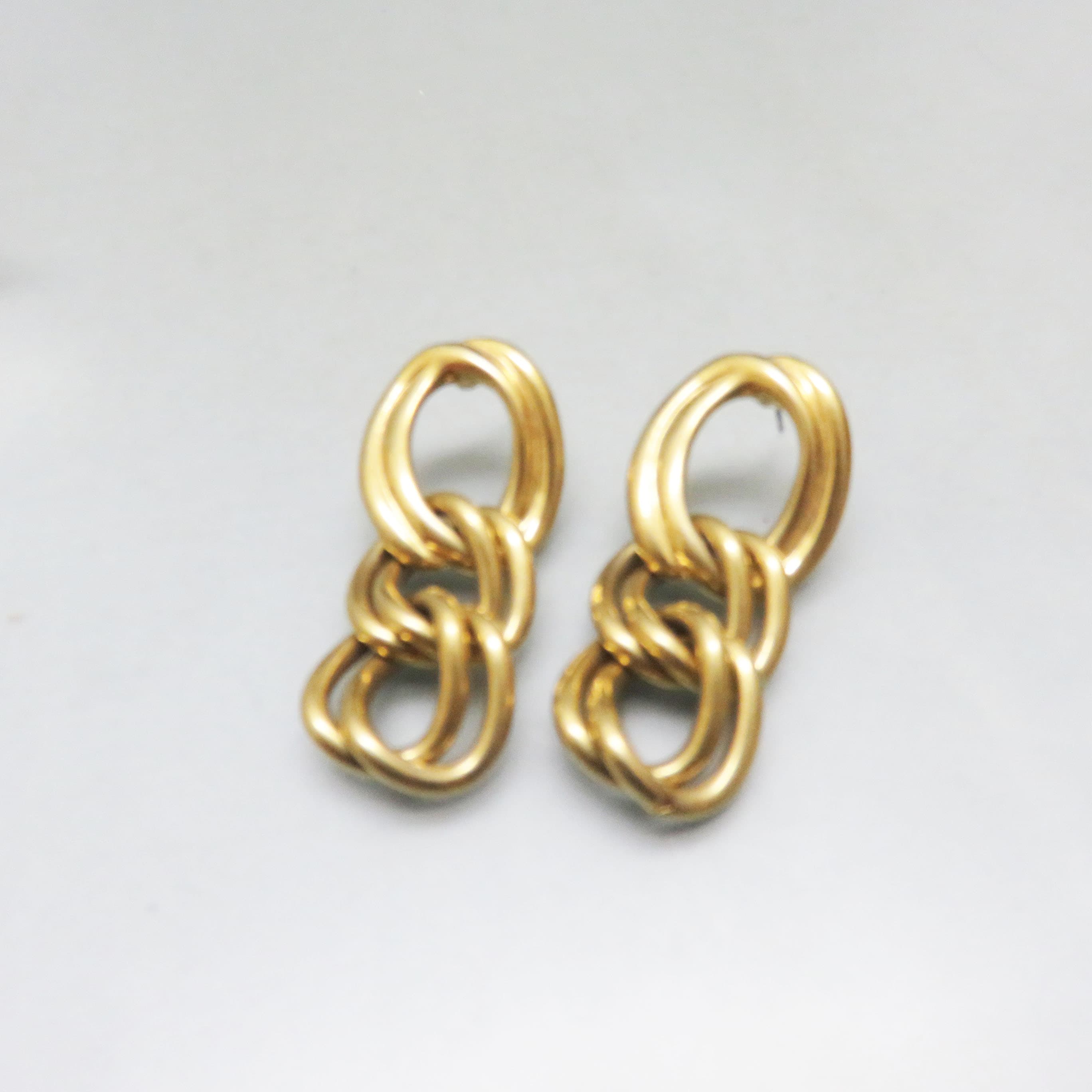 Vintage 1990s Napier Goldtone Chain-Link Earrings – Signed Post Dangles