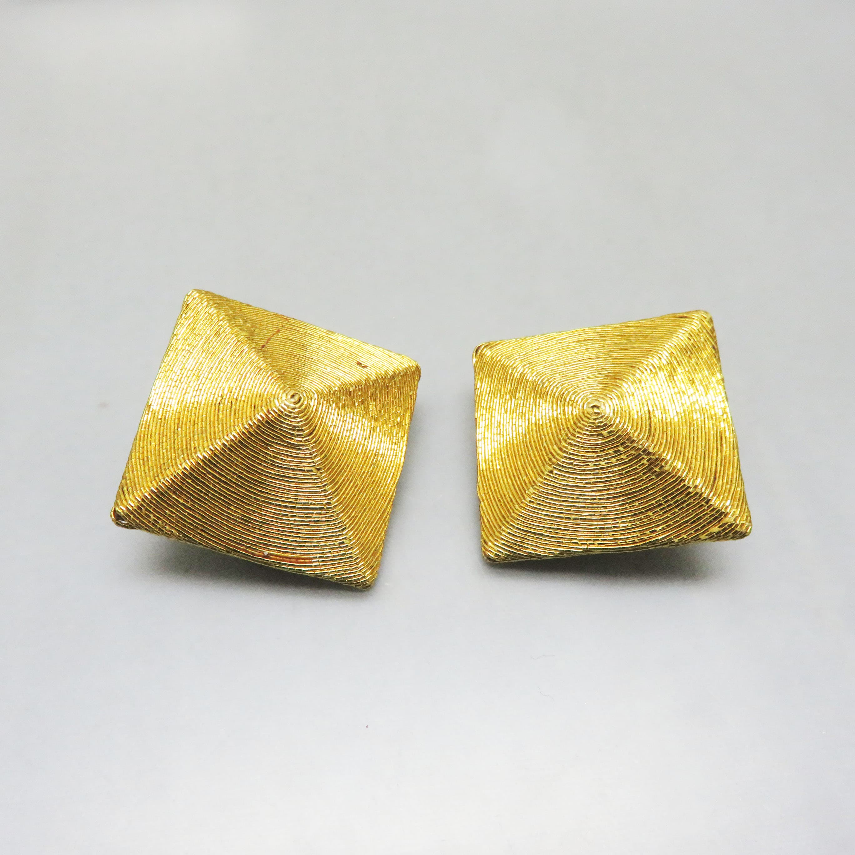 Vintage Goldtone Wire Pyramid Geometric Clip-On Earrings