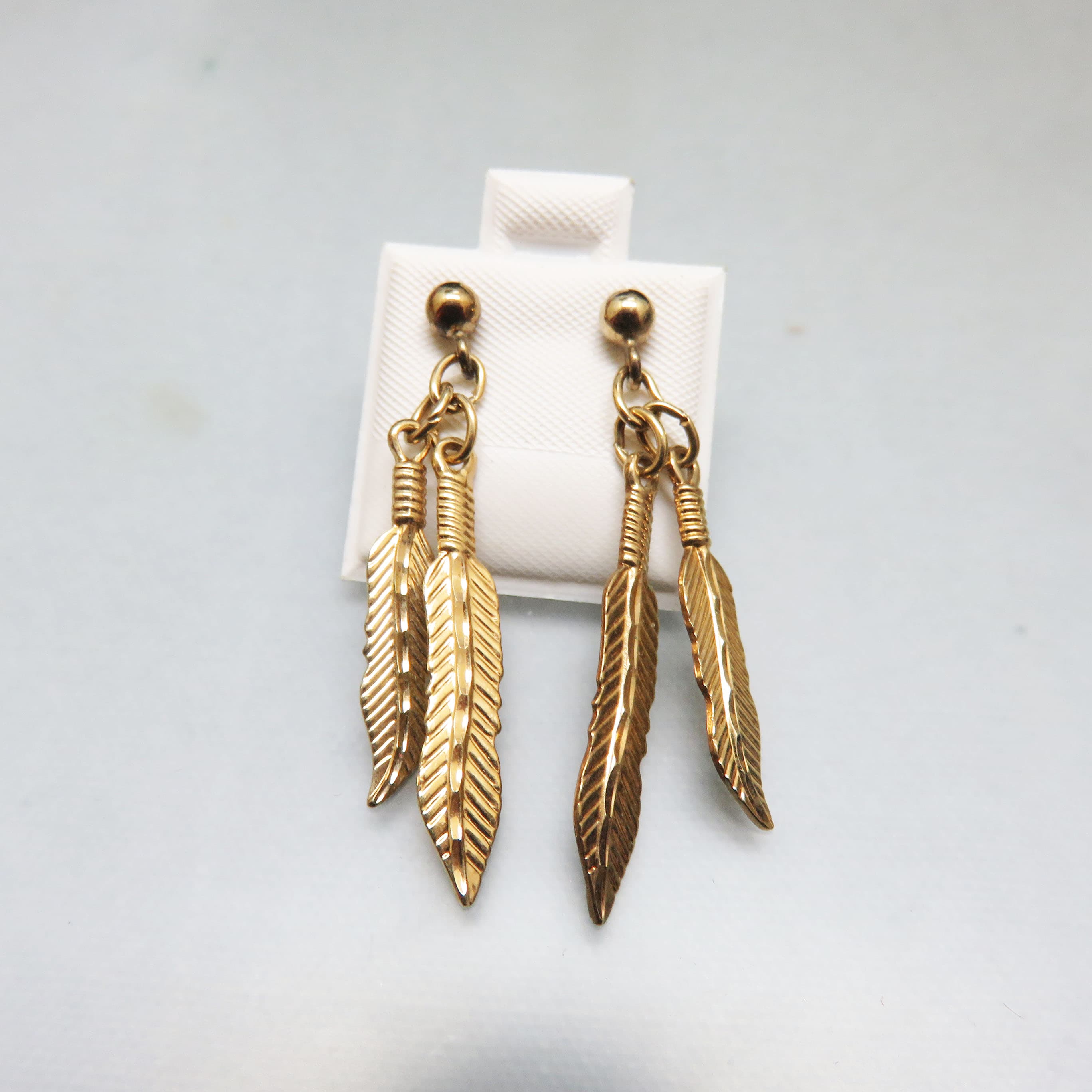 Goldtone Double Feather Earrings Western Post Dangles